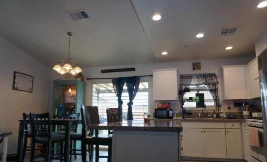 Building Photo - 2304 Hacienda Pl