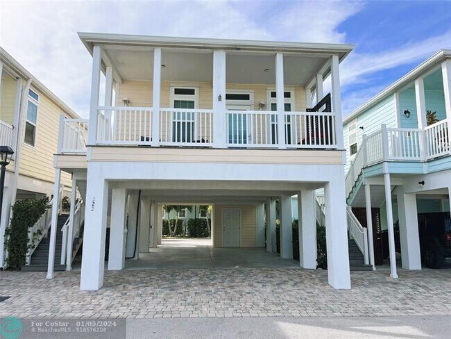 Building Photo - 222 NE Jetty Wy