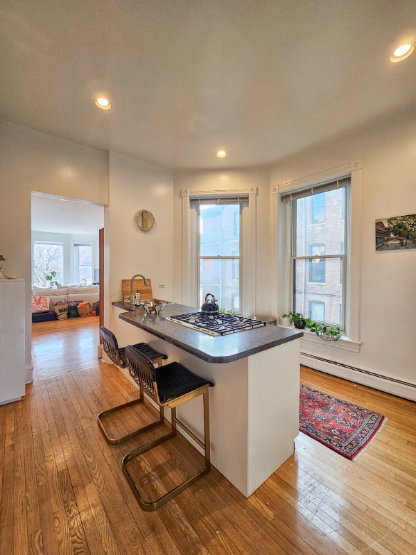 Building Photo - 1808 N Clark St