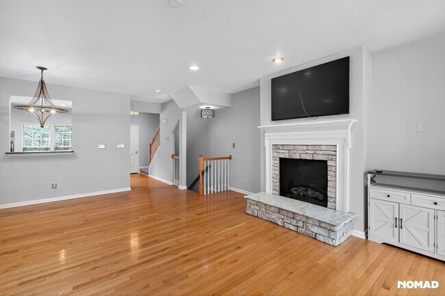 Foto del edificio - Charming 3BR Townhome in Charlotte