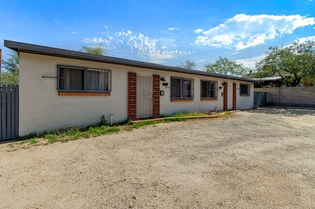 Foto del edificio - Recent Remodel on Lee Street!