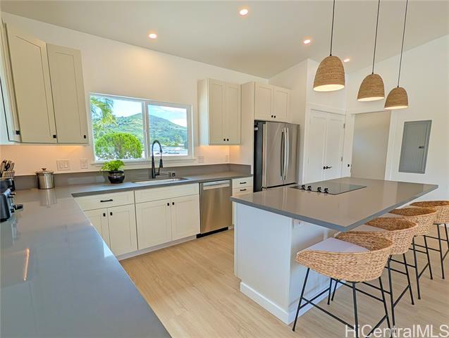 Building Photo - 826 Wanaao Rd