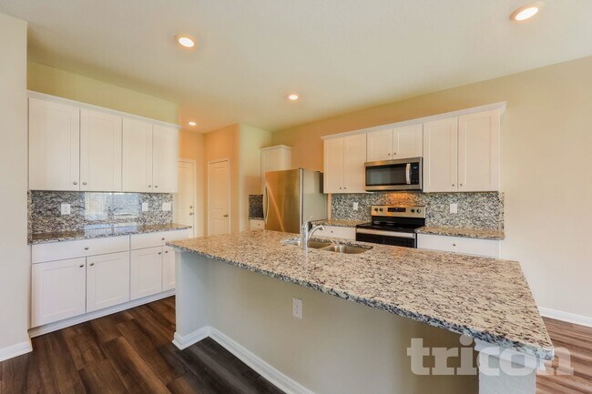 Building Photo - 14624 Maple Ter