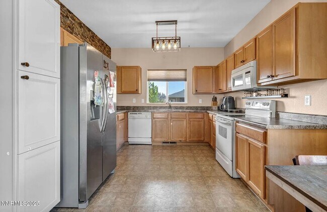 Foto del edificio - Great Location - Centrally Located - Quick...