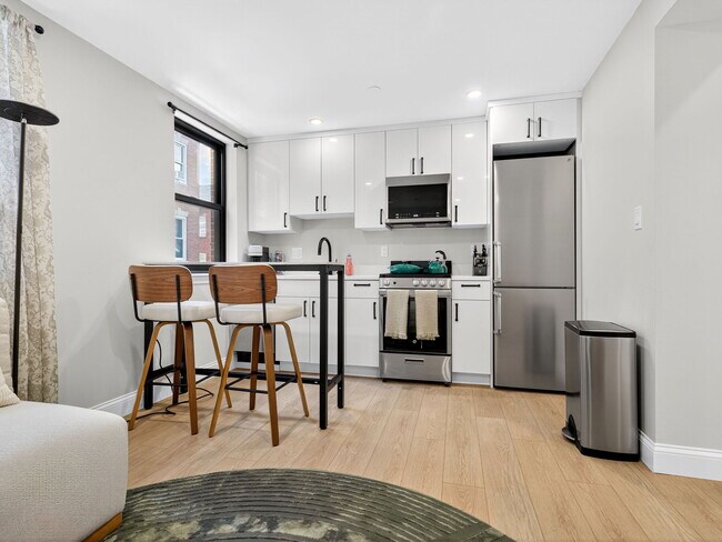 Foto del edificio - 176 Salem St