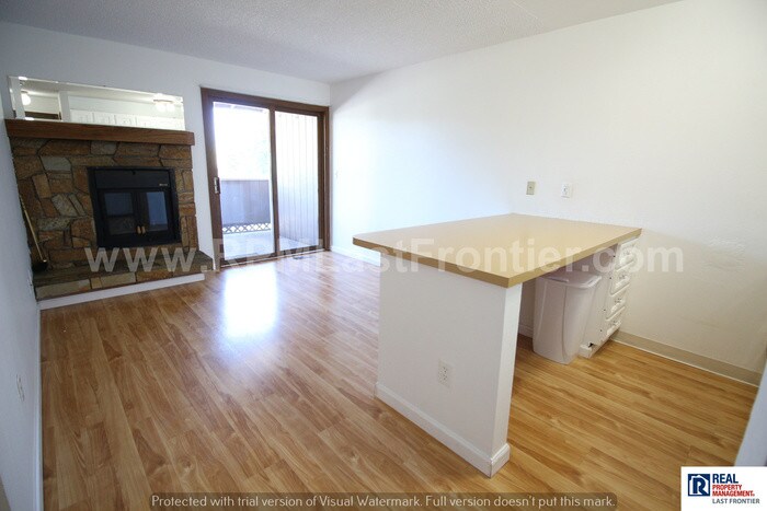 Primary Photo - 2100 Minerva Way