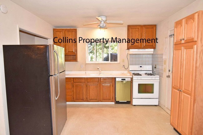 Building Photo - 11520 Lower Colfax Rd
