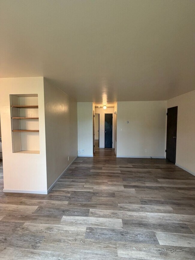 Foto del edificio - 3309 E Edgemere Dr