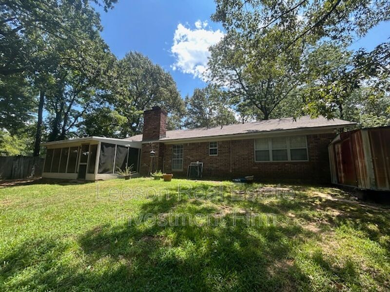 Building Photo - 8509 Timberwood Ln