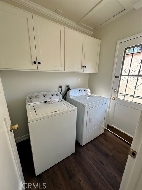 Building Photo - 3748 Myrtle Avenue