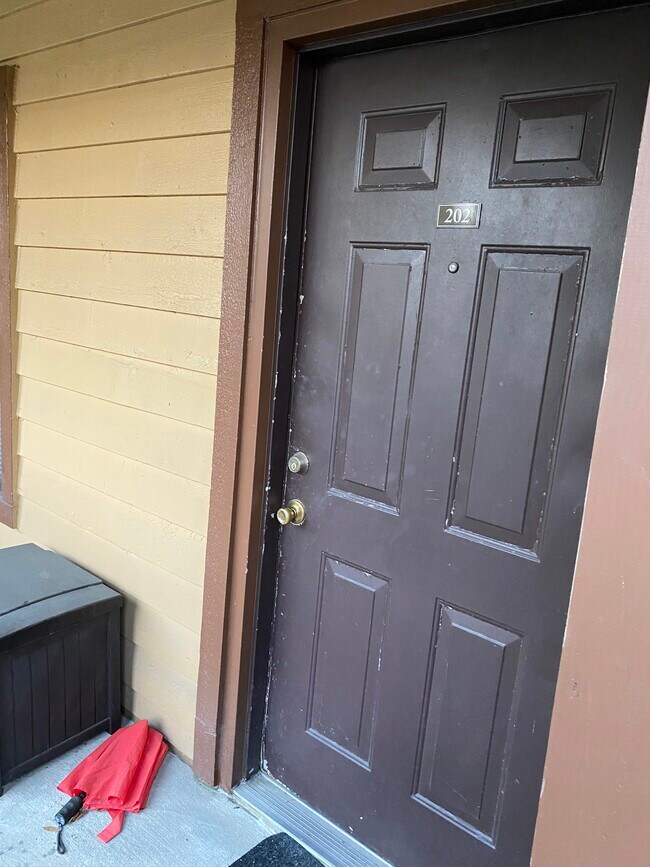 main door - 485 Forestway Cir