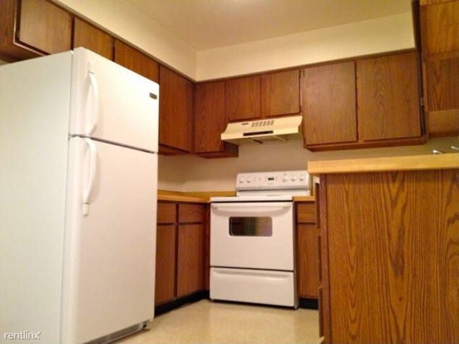 Foto del edificio - 6705 Roosevelt Dr