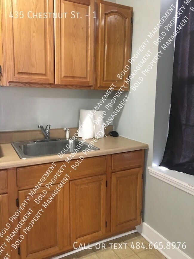 Foto del edificio - 435 Chestnut St