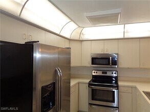 Building Photo - 264 Perignon Pl