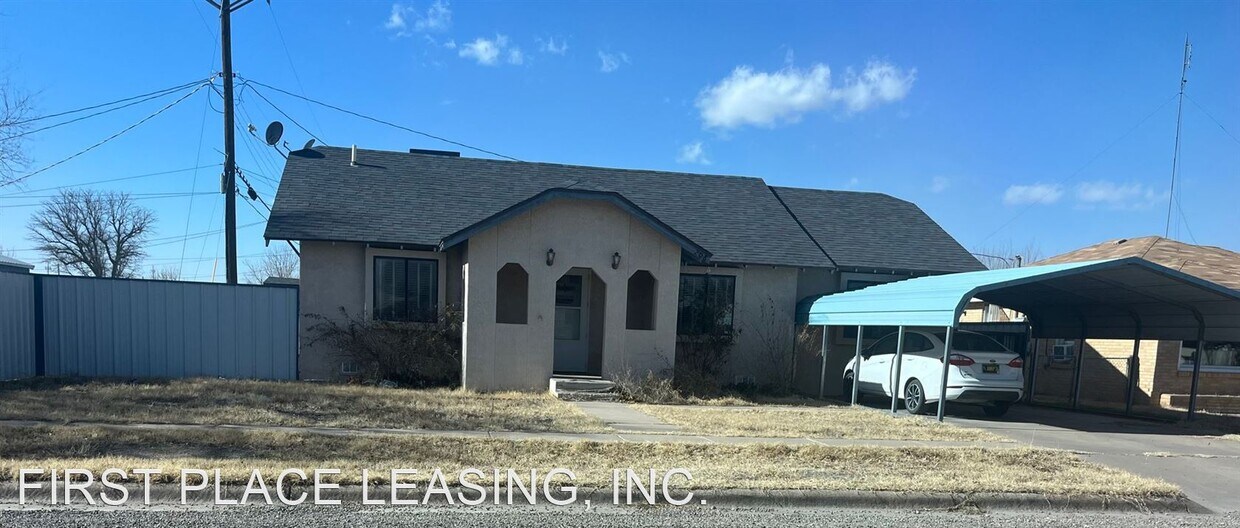 208 S Globe Ave, Portales, NM 88130 House Rental in Portales, NM