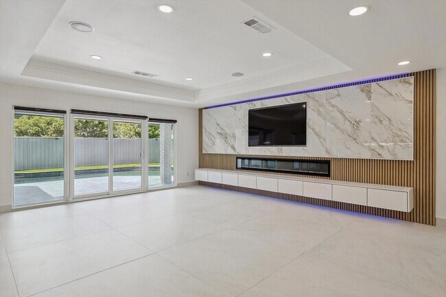 Foto del edificio - 17309 Davenport Rd