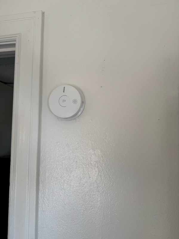 Foto del edificio - 393 N Euclid Ave