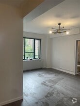 Building Photo - 5 Metropolitan Oval