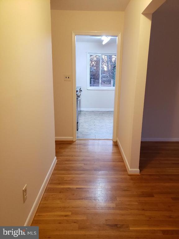 Building Photo - 912 Juniper Pl