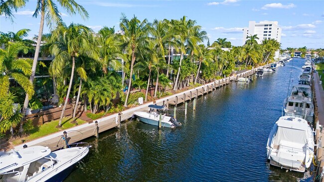 Foto del edificio - 3016 NE 49th St