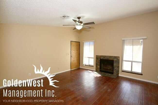 Building Photo - Cozy 2Bdm 2Ba Apartment Near Harry Reid Ai...