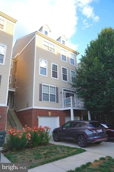 Photo - 2515 Einstein Street Unit 227