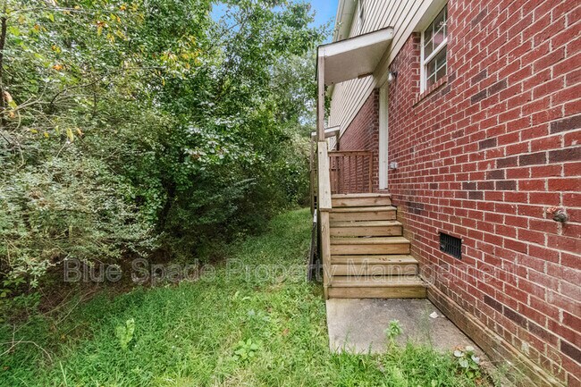 Building Photo - 1038 Wheel House Ln