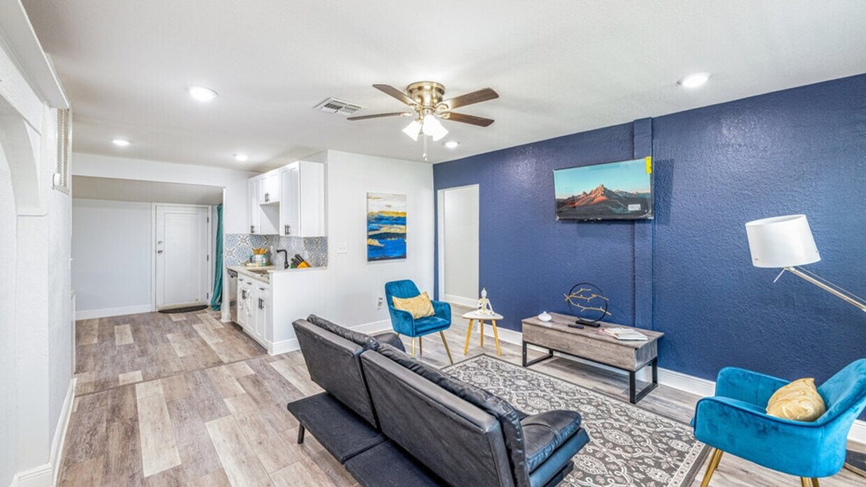Foto principal - 1610 N Goldenrod Rd