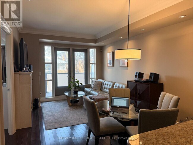 Photo du bâtiment - 1717 Avenue Rd