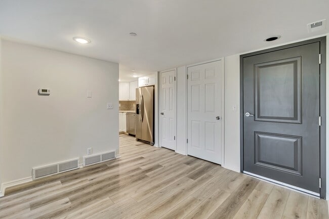 Building Photo - 2244 North Canyon Road, Unit 312