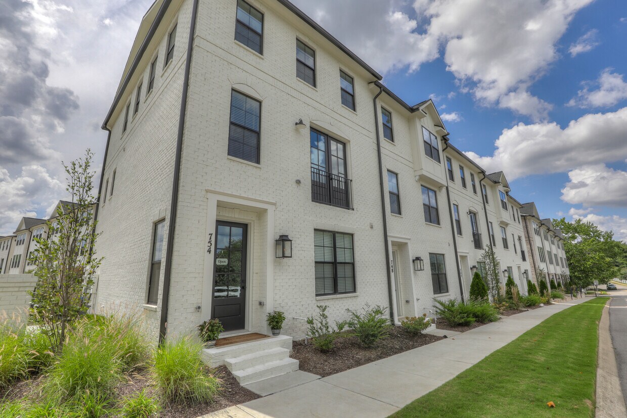 3068 Greenwood Cir, Franklin, TN 37064 Townhome Rentals in Franklin TN