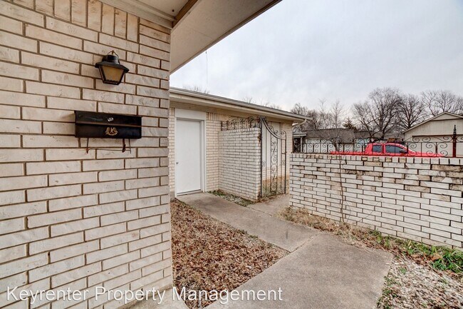 Foto del edificio - 3 br, 2 bath House - 5630 S Harvard Ct