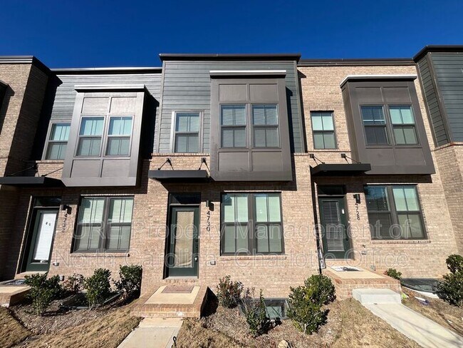 Foto del edificio - 4730 Chastain Ave