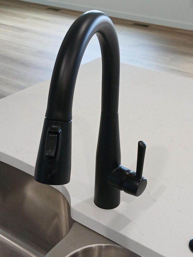 Building Photo - 2013 South St