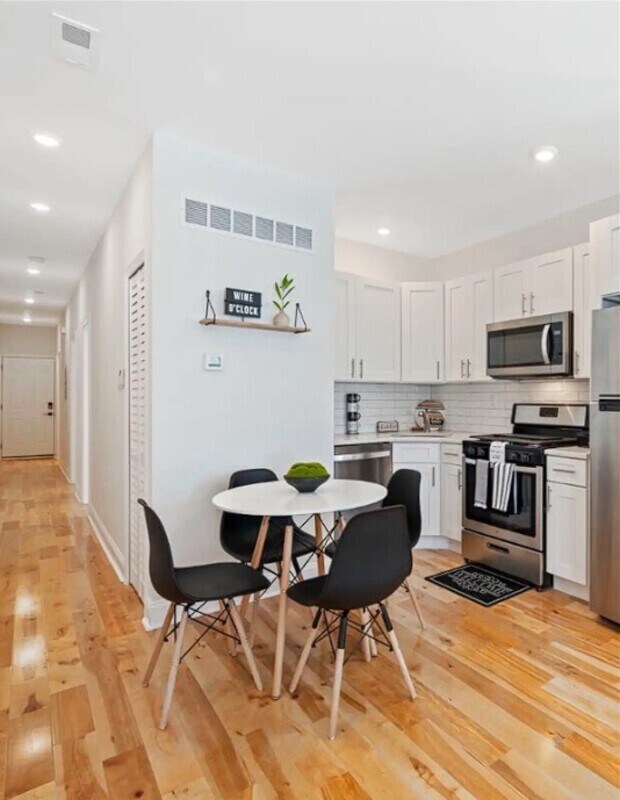 Foto del edificio - 5221 Walnut St