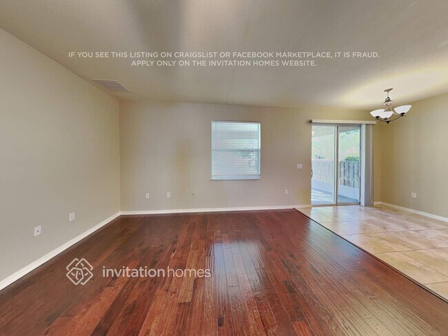 Building Photo - 2202 Lune Ct