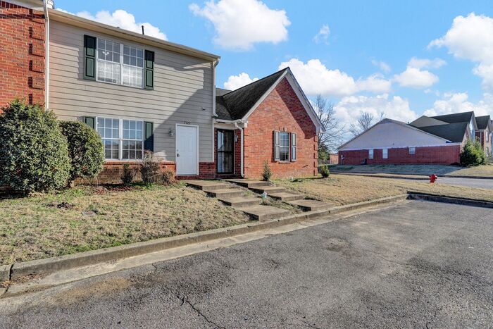 Primary Photo - Spacious 2 Bedroom Townhome in Horn Lake