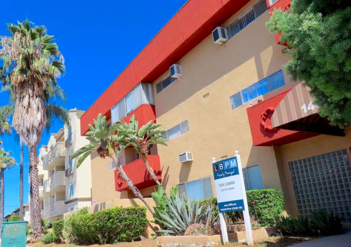 Foto principal - 14335 Burbank Blvd