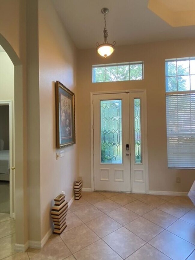 Foto del edificio - Beautiful 4 Bedroom 3 Bath Home in Ocoee