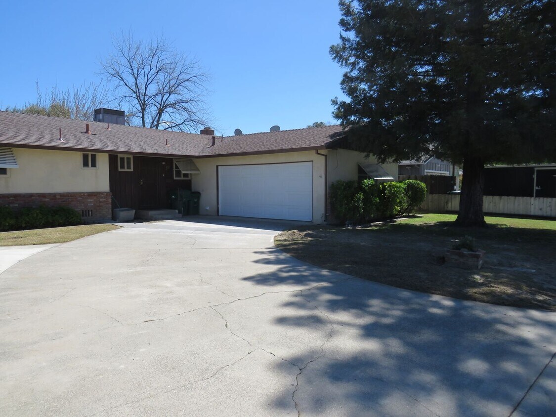 1217 Glen Oro Dr, Orland, CA 95963 House Rental in Orland, CA