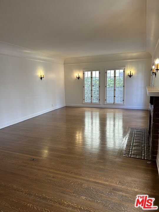 Foto del edificio - 326 N Orange Dr