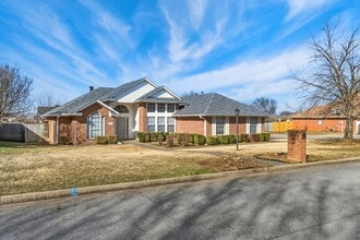 Building Photo - 7100 Millennium Dr