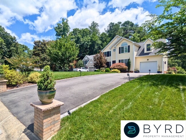 Foto del edificio - 15000 Highberry Woods Ct