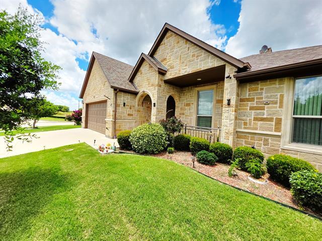 Building Photo - 1021 St Matthews Cir