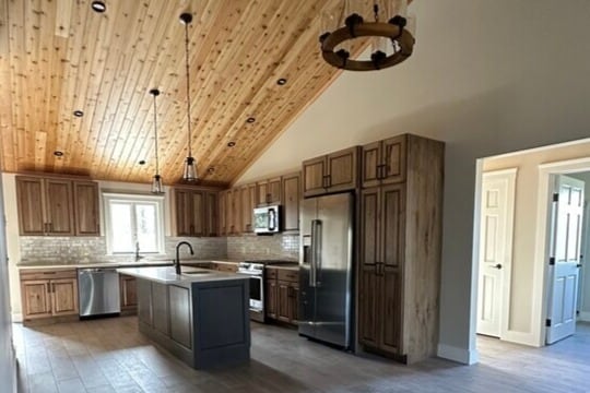 Kitchen - 103-105 Puckerbrush East Rd