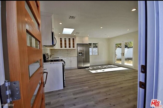 Foto del edificio - 2 br, 2 bath Condo - 1422 Stearns