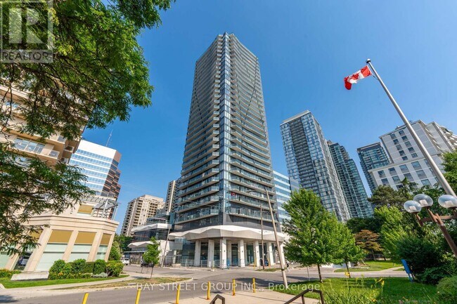 Building Photo - 15 Ellerslie Ave