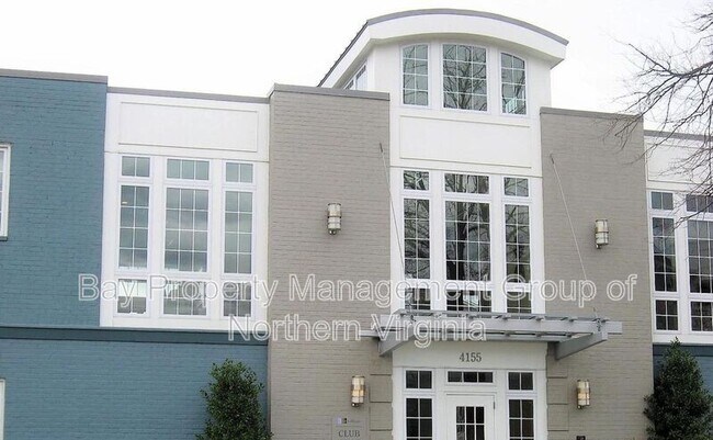 Building Photo - 4151 S Four Mile Run Dr