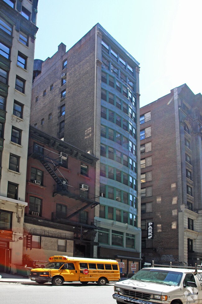 Foto del edificio - 11 W 17th St
