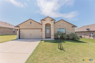 Building Photo - 2509 Corradino St